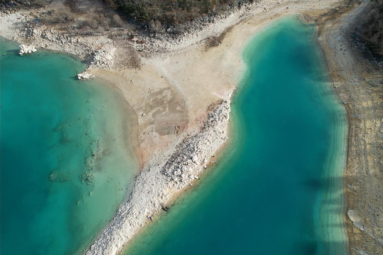 Les Gorges et Lacs du Verdon: Flexible Maison Accommodations Regusse Exterior photo