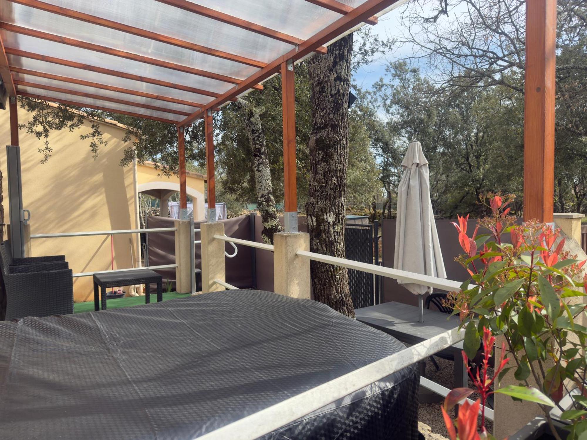 Les Gorges et Lacs du Verdon: Flexible Maison Accommodations Regusse Exterior photo